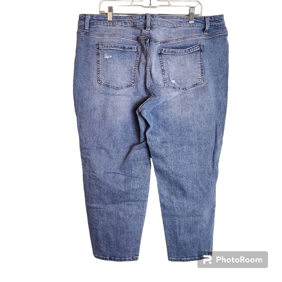 Women's Time & Tru Jeans - Picture 2 of 6